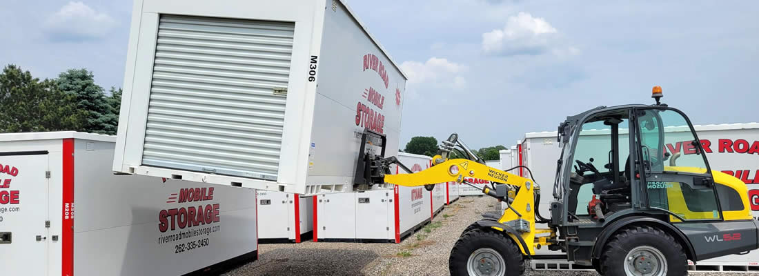 Rollup Door Mobile Storage Unit West Bend Wisconsin